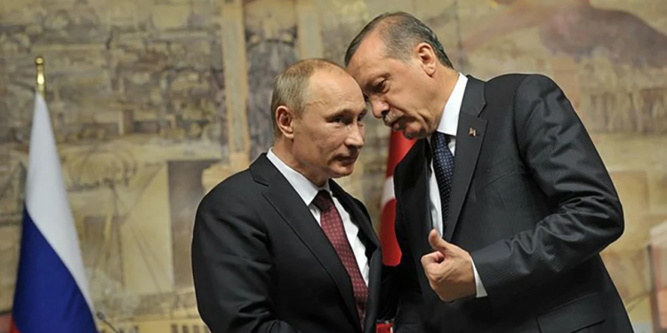 Putin provokon Erdoganin? Droni rus bie në Turqi, forcat ushtarake në alarm