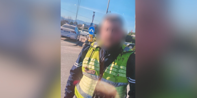 Polici bashkiak dhunon punonjësit e IMT në Vlorë, efektivi i “Rrugores” qëllon me armë