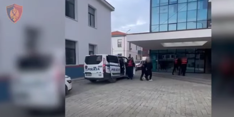 Finalizohet “Border” në Elbasan, 3 në pranga për trafik, turku rezultoi i kërkuar për krime të rënda