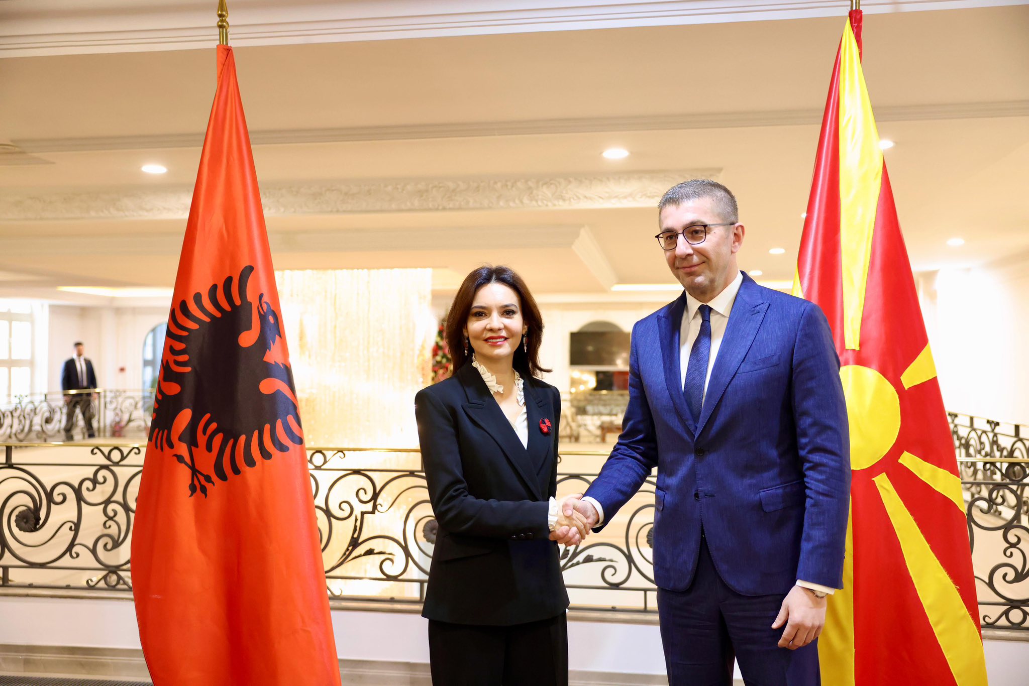 Spiropali pritet nga Mickoski: Faktori shqiptar në RMV, nxitës i rëndësishëm i proceseve eurointegruese