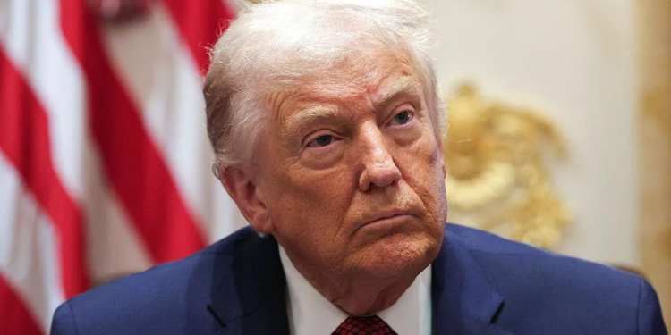 Trump urdhëron bllokadë totale të cisternave të naftës që hyjnë dhe dalin nga Venezuela