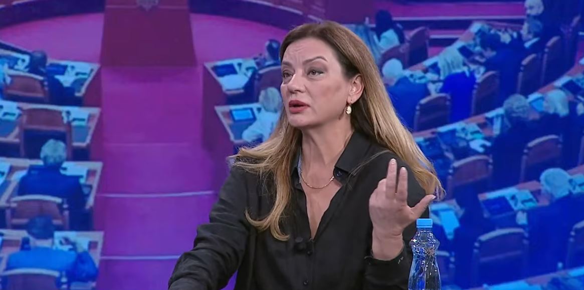 Vokshi: Nuk përjashtohet asnjë formë proteste, as greva e urisë në ditët në vijim