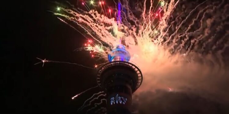 “Troket” në Zelandën e Re Viti i Ri 2026/ Pritet me spektakël fishekzjarrësh