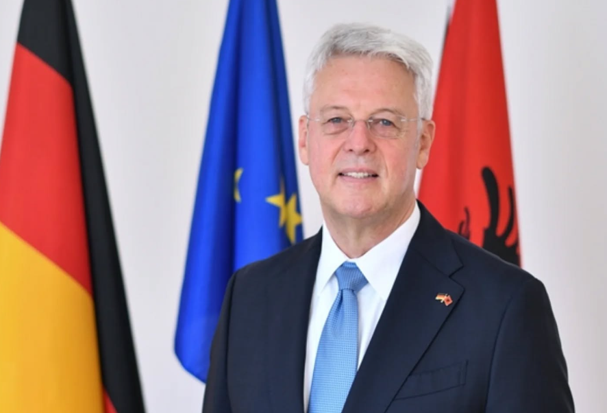 Zgjedhja e kreut të ri të SPAK/ Ambasadori i Gjermanisë në Tiranë uron Klodian Brahon