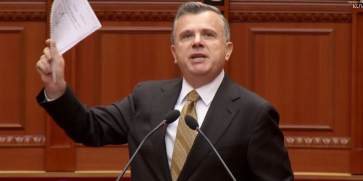“Ne jemi Kryesia e PD?”, Balla nxjerr firmat për Shabanin: Tani na thoni, i ka mbledhur Salianji