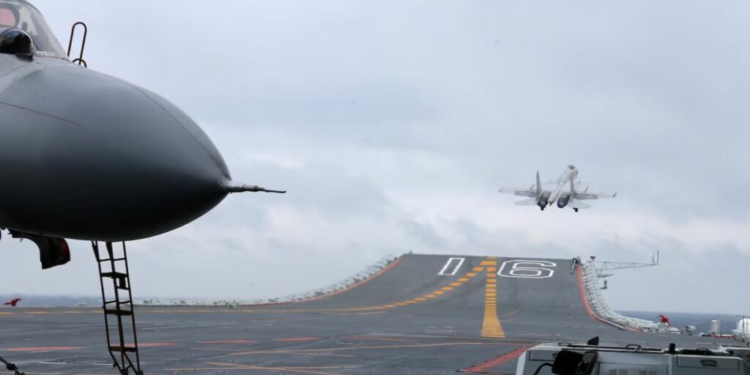 Tensione në Azi, avionët luftarakë kinezë drejtojnë radarët ndaj aeroplanëve japonezë