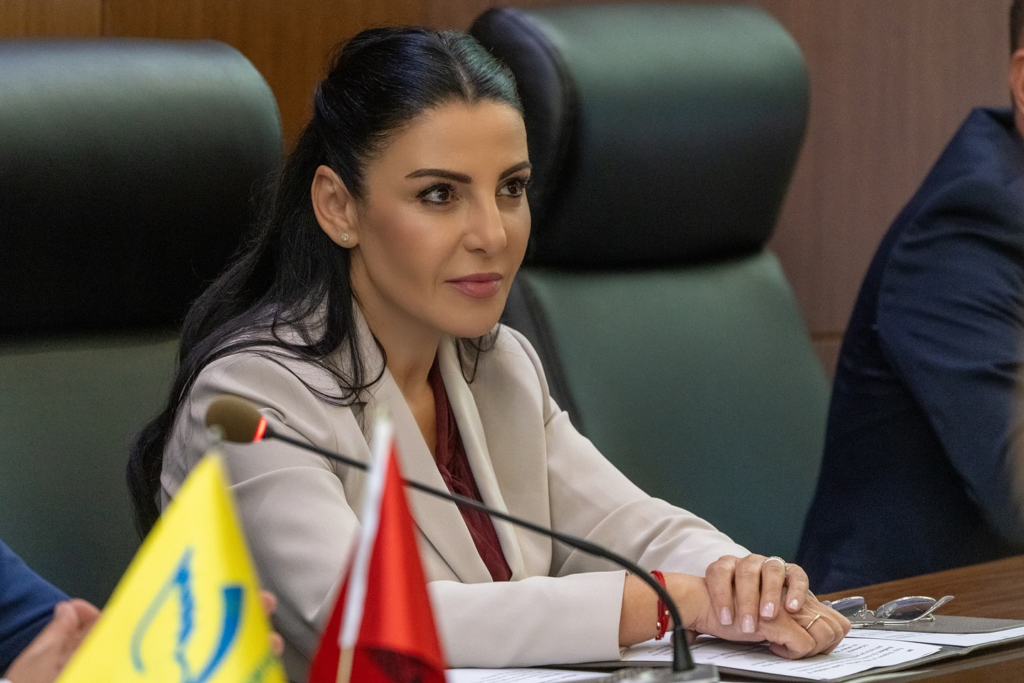 Gjykata Kushtetuese shqyrton sot çështjen e Belinda Ballukut