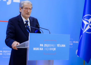 Humbja në 11 maj/ “Nuk jemi parti gjueti shtrigash, por as symbyllur”-Berisha ua lë fajin tradhtarëve: Kishte nga ata që punuan për PS, do japin llogari…