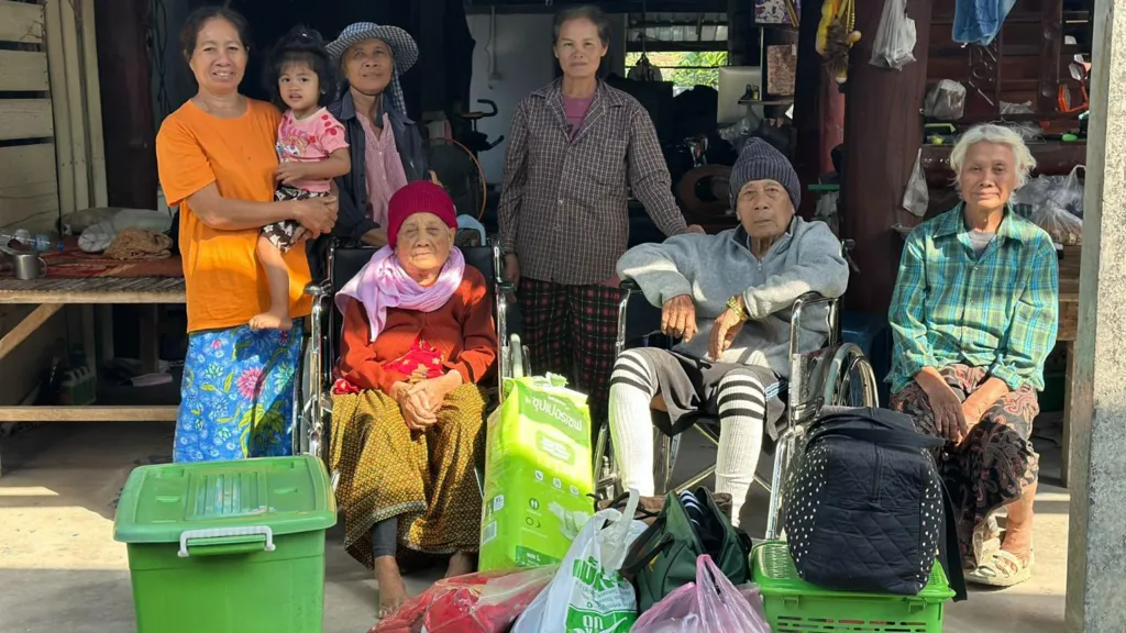 Mijëra persona largohen nga kufiri Tajlandë–Kamboxhia pas përplasjeve të përgjakshme