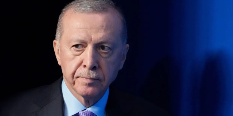 “Paqja në Ukrainë nuk është larg”, Erdogan pas takimit me Putin: Deti i Zi s’duhet të shihet si një fushë beteje