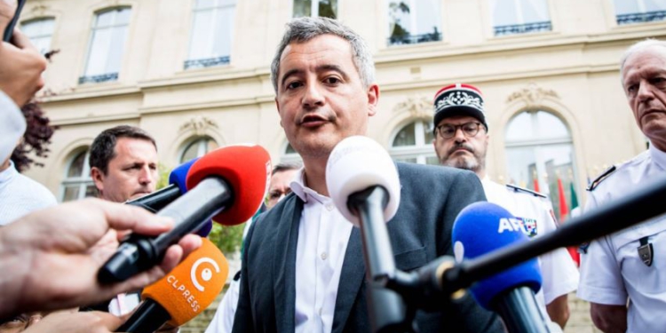 I vendosur ministri francez, propozon dënim me 1 vit burg për këdo që sulmon qeverinë