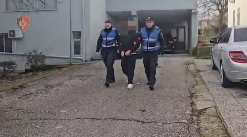 Fajde me burime kriminale në “Exchange”, në pranga 3 anëtarët e një fisi nga Lazarati, në kërkim një i katërt! Sekuestrohen..  