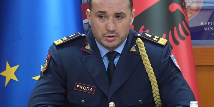 Ndërrimi i viteve/ Ilir Proda: Jemi në gatishmëri për përmbushjen e detyrave, në çdo cep të vendit!