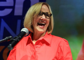Eileen Higgins bën histori në Miami, demokratja e parë në gati 30 vjet që fiton bashkinë