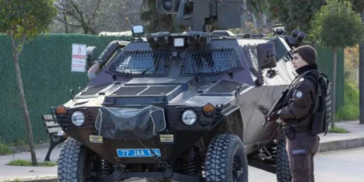 “Nuk ju dhamë mundësinë të gjunjëzojnë shtetin”/ Pjesë e grupit ekstremist të ISIS, Turqia arreston 357 persona