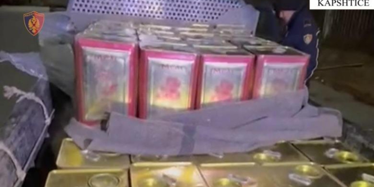 “Kontrabandë mallrash”, “Moskallëzim krimi” dhe “Shpërdorim detyre”, e pësojnë 8 persona! Një prej tyre doganier