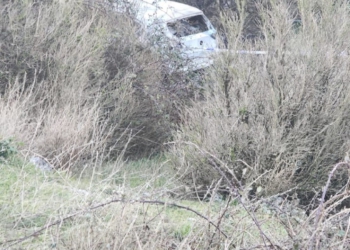 (VIDEO-FOTO) Pamjet e makinës së shkrumbuar/ Djegia e mjetit në Llogara, dyshime për vrasje
