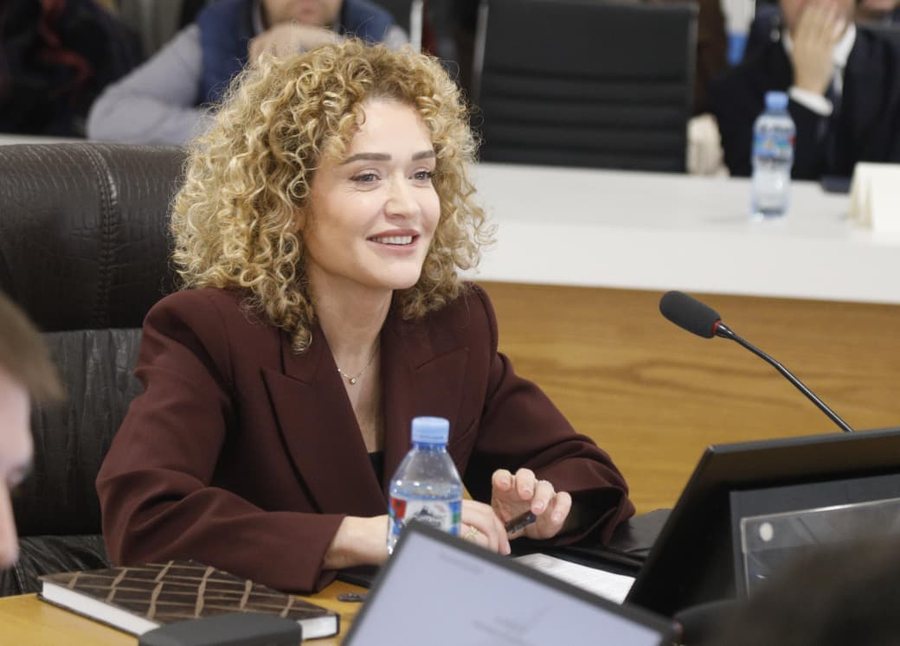 E vetmja grua kandidate për kreun e SPAK: Duhet të udhëhiqemi me transparencë dhe frymë në ekip!