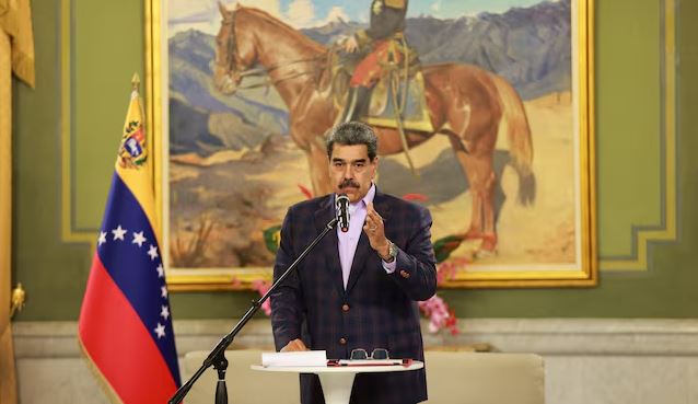 Venezuela dënon urdhrin e Trump për bllokadë të anijeve, e cilëson si “kërcënim luftënxitës”