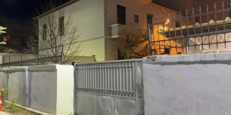 Policia reagon pas horrorit në Pogradec: 67-vjeçari ka kryer marrëdhënie pa dëshirën e të miturës