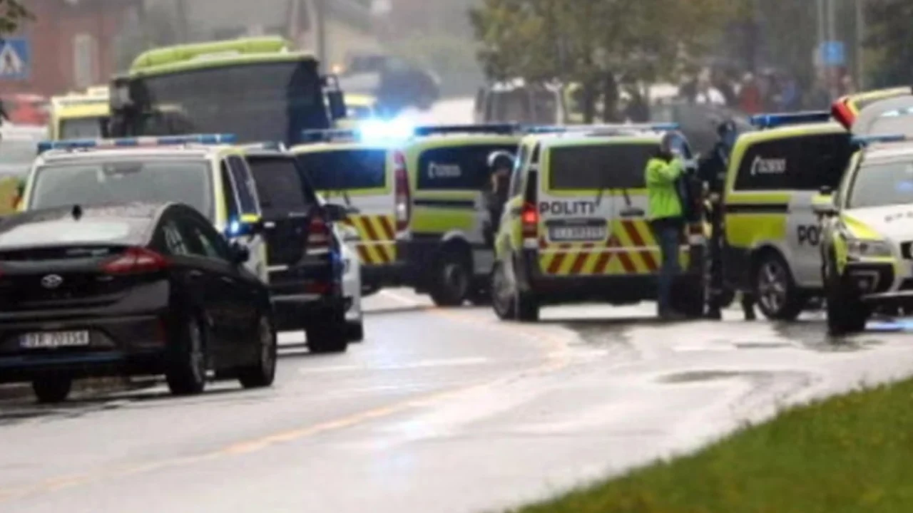 Tronditëse, 19-vjeçari qëllon me armë brenda një qendre tregtare në…/ Policia zbulon detajet e para të ngjarjes