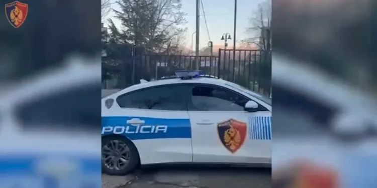 Akuzohet për 71 vjedhje dhe ishte në kërkim ndërkombëtar, arrestohet 35-vjeçari në Mirditë