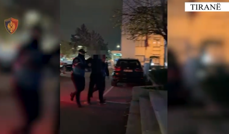 Të shpallur në kërkim për vepra të ndryshme penale, 4 arrestime gjatë natës në Tiranë