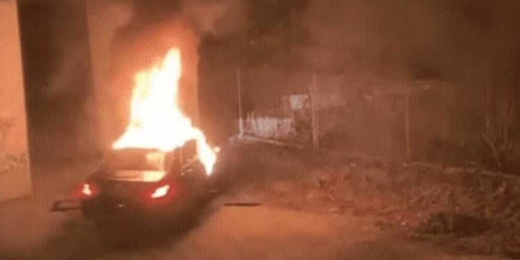 Ngjarje tragjike në Vjenë: Torturohet për orë të tëra dhe digjet në makinë 21-vjeçari