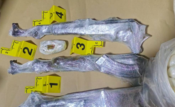 Sekuestrohet arsenal armësh, publikohen emrat e të dyshuarve si vrasës me pagesë