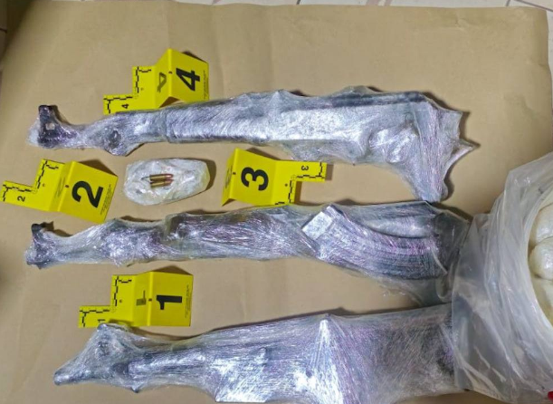 Sekuestrohet arsenal armësh, publikohen emrat e të dyshuarve si vrasës me pagesë