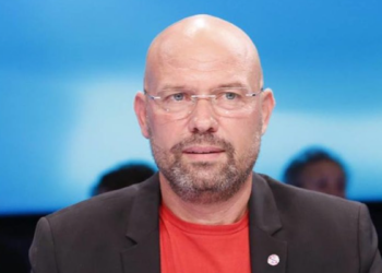 Llafet e telefonave nuk mund të quhen dosje!