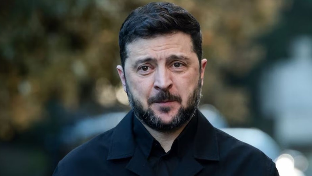 Zelensky kërkon paqe të “dinjitetshme” në prag të takimit mes zyrtarëve amerikanë e ukrainas në Berlin