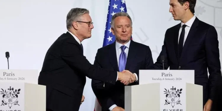 Europa tregon “muskujt”: Trupa për Ukrainën, veto Groenlandën