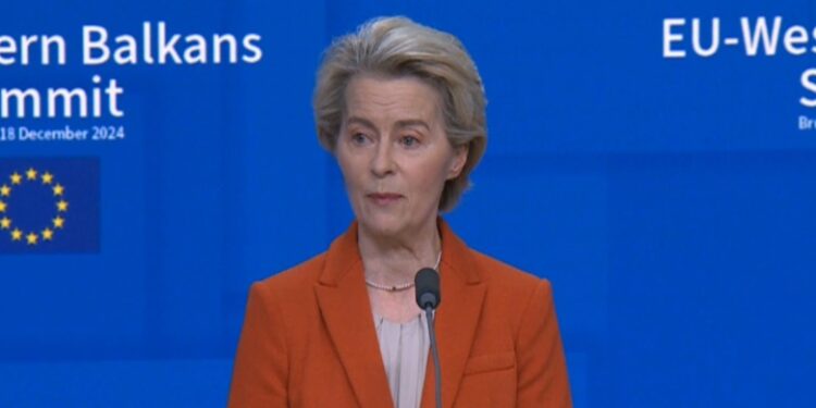 Tragjedia në Zvicër/ Von der Leyen: BE do të ofrojë ndihmë mjekësore