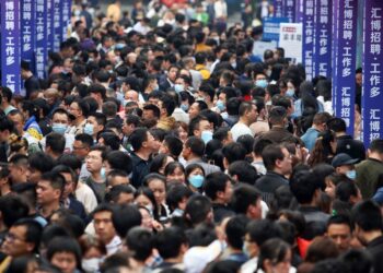 Problemet e Kinës: Rritje më e dobët dhe rënia rekord e numrit të lindjeve