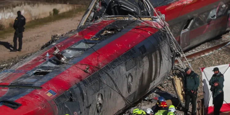 “Xhamat u thyen dhe njerëzit…”, çfarë dimë për katastrofën më të rëndë hekurudhore të dekadës në Spanjë