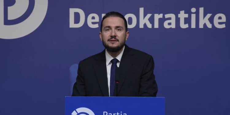 Salianji i përgjigjet kritikëve në PD: Flet frika, jo arsyeja! Nuk duan të humbin privilegjet e pushtetit të opozitës