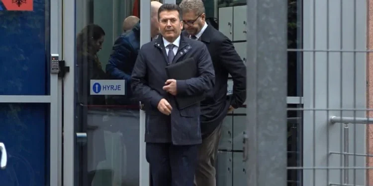 Akt-ekspertimi i shënimit “për Shkëlzenin”/ Gjykata e Posaçme rrëzon kërkesën e Fatmir Mediut