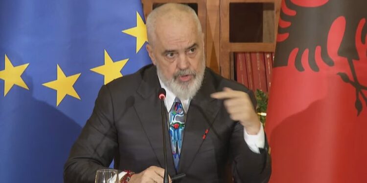 Moti i keq, Rama ironizon: Çudi pse nuk më fajësojnë mua edhe për përmbytjet në Itali e Greqi