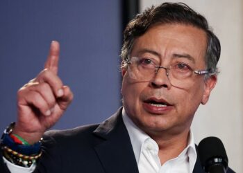 “Nuk jam narkos”, Presidenti i Kolumbisë ndjen presionin e Trump: Kam vetëm një shtëpi!