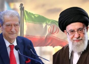 ‘Vdekje Ajatollahëve’/ Berisha ‘godet’ diktatorin e Iranit: Pushteti i krimit po bie, revolucioni i opozitës në prag triumfi!