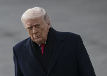 “Kemi 150 vjet që duam ta blejnë Groenlandën”, Trump “bombardon” me tarifa 8 shtete europiane