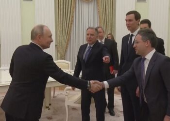 Nuk ka paqe pa Donbasin! Rezultatet e takimit Rusi-Ukrainë në Abu-Dhabi