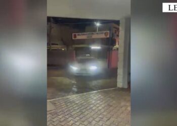 11 vjedhje në një vit nën kërcënimin e armës, arrestohet 30-vjeçari, në kërkim bashkëpunëtori