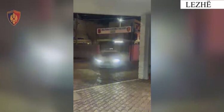 11 vjedhje në një vit nën kërcënimin e armës, arrestohet 30-vjeçari, në kërkim bashkëpunëtori