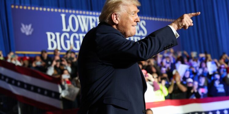 Pentagoni është gati për luftë, Trump: Do të ishte mirë nëse nuk do të na duhej të sulmonim Iranin