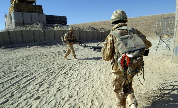 The Guardian: Trump shkakton zemërim me pretendimin se trupat e NATO-s shmangën vijën e frontit në Afganistan