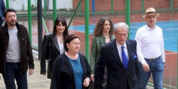 “Fëmijët përfituan nga privatizimi i banesave”, SPAK i shton akuzat, Berisha: Si mbi 1 milion shqiptarë…