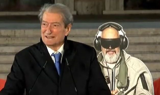 Ftesa te Bordi i Paqes/ Sondazhi: 53.2 për qind thonë se ra teza ‘Ramaduro’ e opozitës