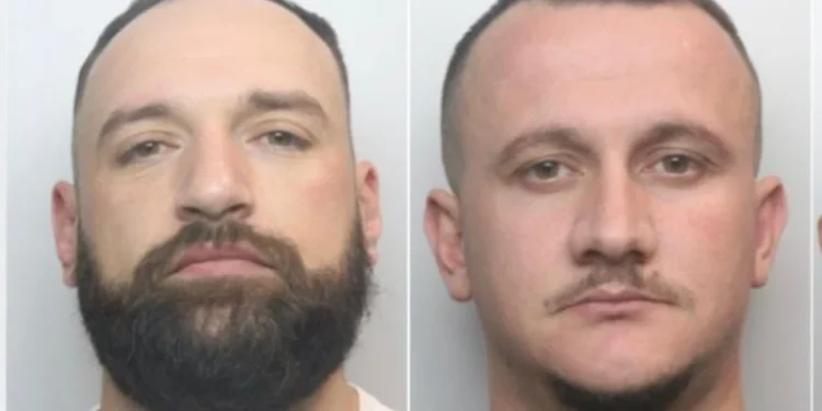 FOTOT/ Kokaina iu vinte me avion nga Meksika, dënohen çunat kuksianë të Liverpulit